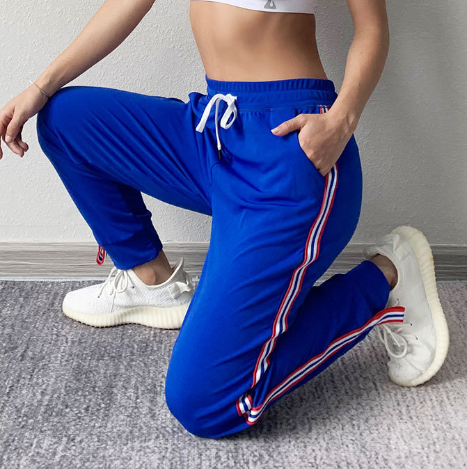 Track pants yoga